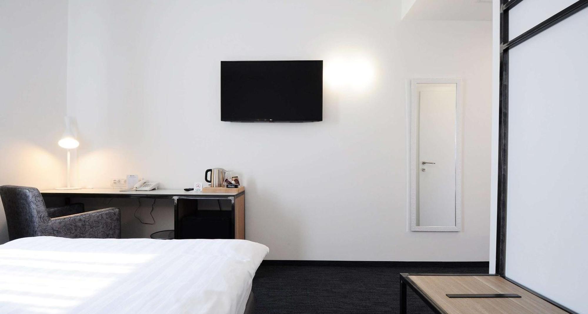 Best Western Airport Hotel Stella Velika Mlaka Zewnętrze zdjęcie