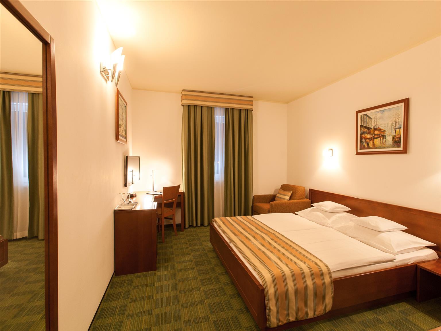 Best Western Airport Hotel Stella Velika Mlaka Zewnętrze zdjęcie