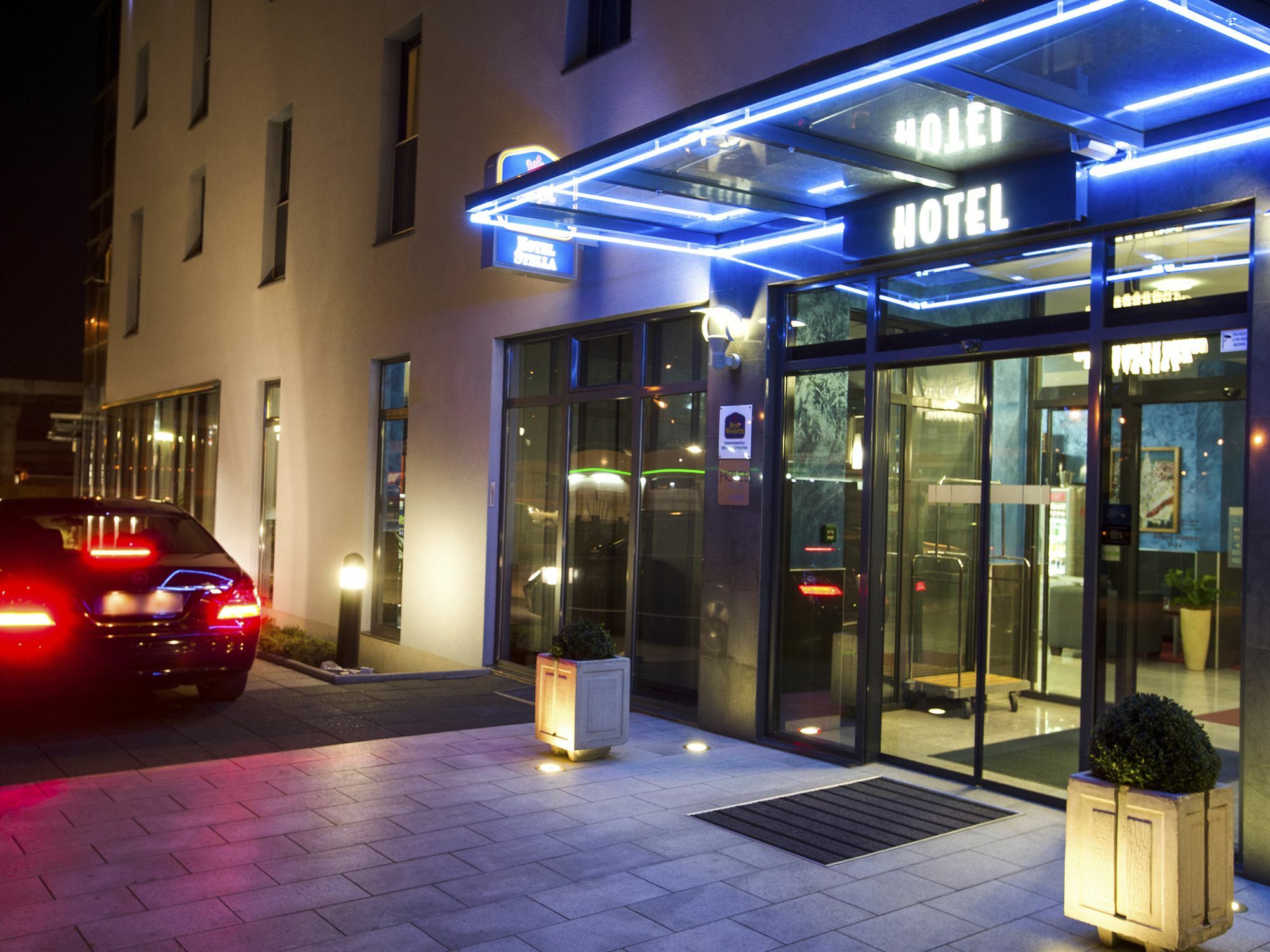 Best Western Airport Hotel Stella Velika Mlaka Zewnętrze zdjęcie
